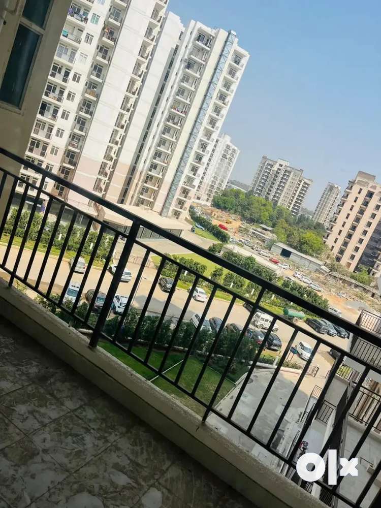 Available 2bhk Semi furnished society flat