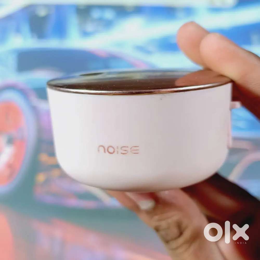 Noise Premium Earbuds