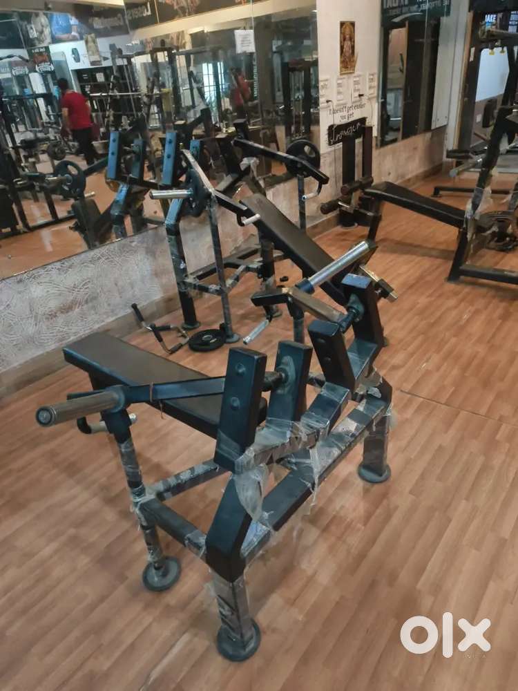 Complete gym equipments for sale