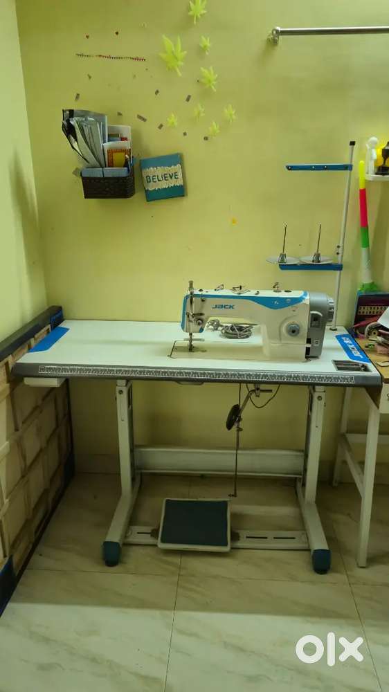 Sewing machine Jack F4