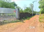 28 CENT ORGINAL LAND IN KALAMASSERY MUTTOM METRO JUST 100 MTR