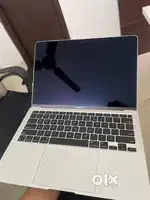 Macbook Air M1 + Airpods 2nd generation