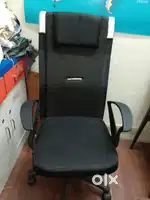खुर्ची विकणे आहे