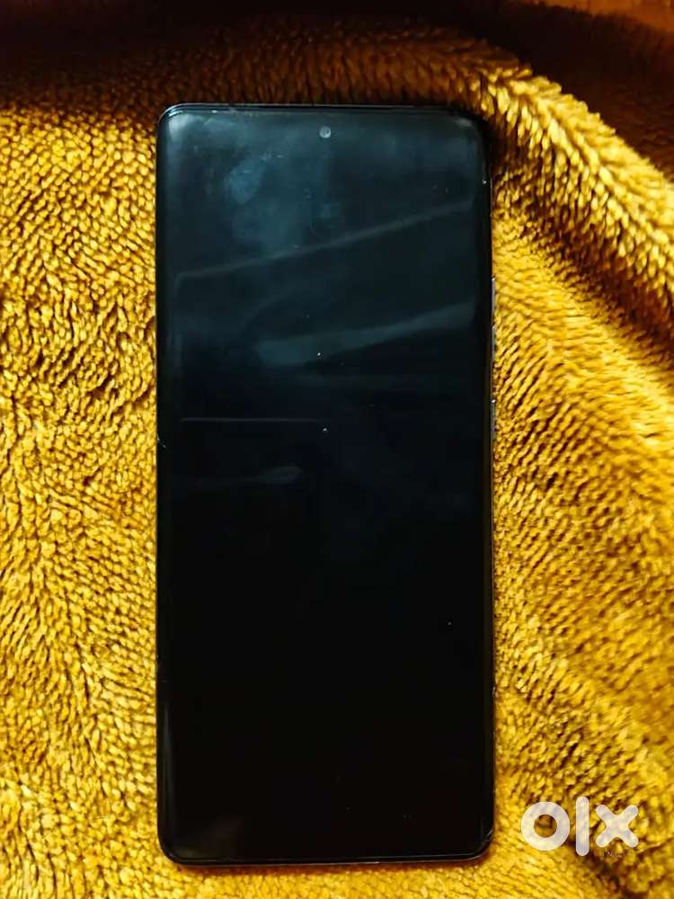 mobile condition all okay mobile ko 1 year huaa he