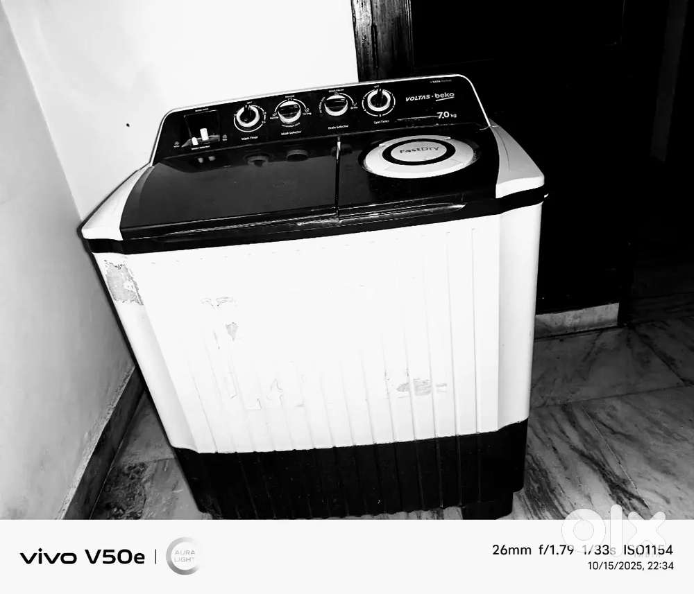 Voltas beko 7 kg semi automatic washing machine