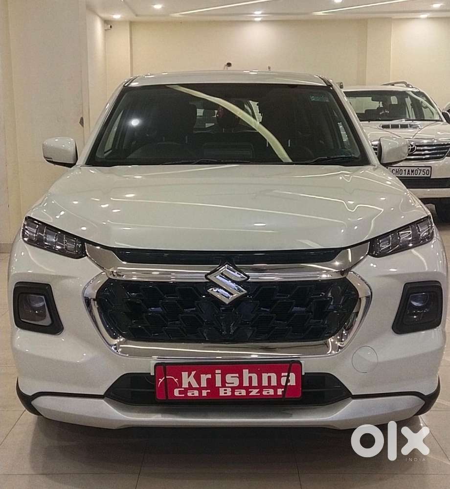 Maruti Suzuki Grand Vitara 1.5 Delta Smart Hybrid AT, 2023, Petrol