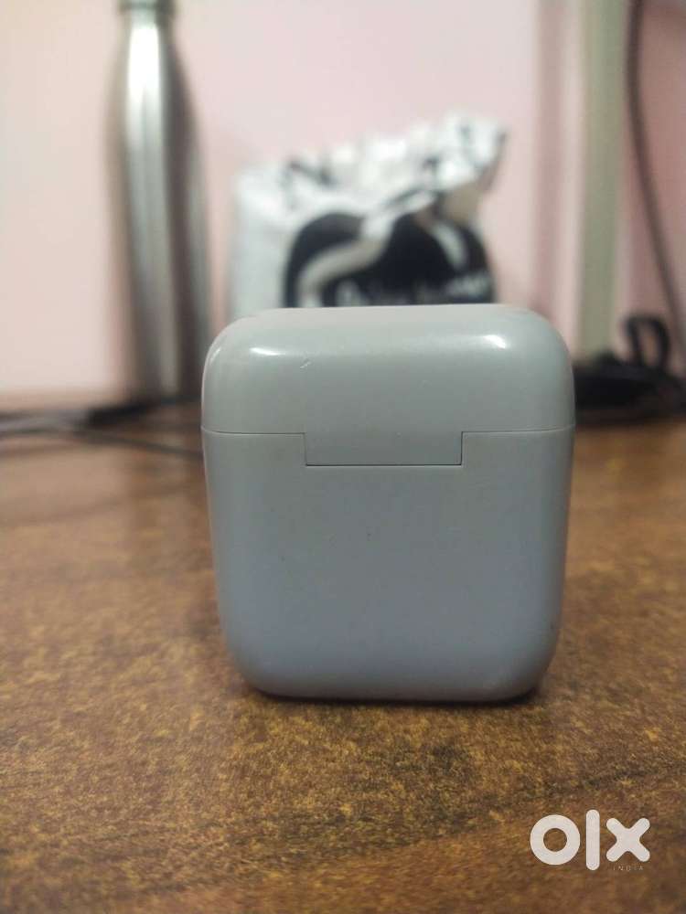 BOAT AIR PODS 141 EAR BUDS ONLY NOT CASE