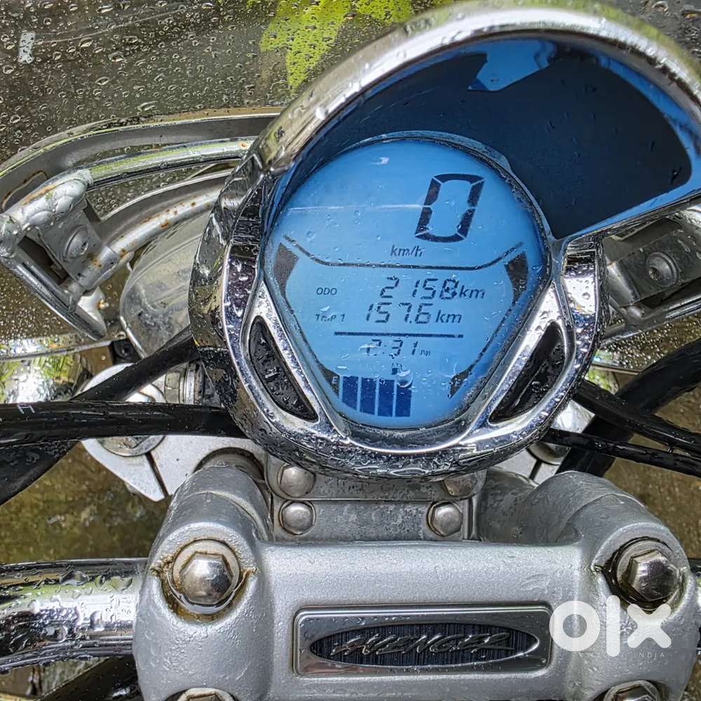 Bajaj Avenger 220 cruise 2024 model