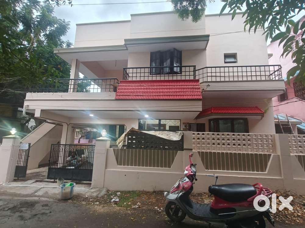 2BHK House for lease