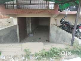 Motiram adde pe godam ke liye sampark kijiye
