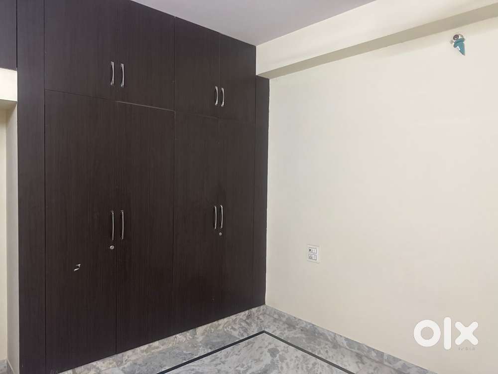 INDEPENDENT first Floor portion for rent near AIIMS and HIGH COURT