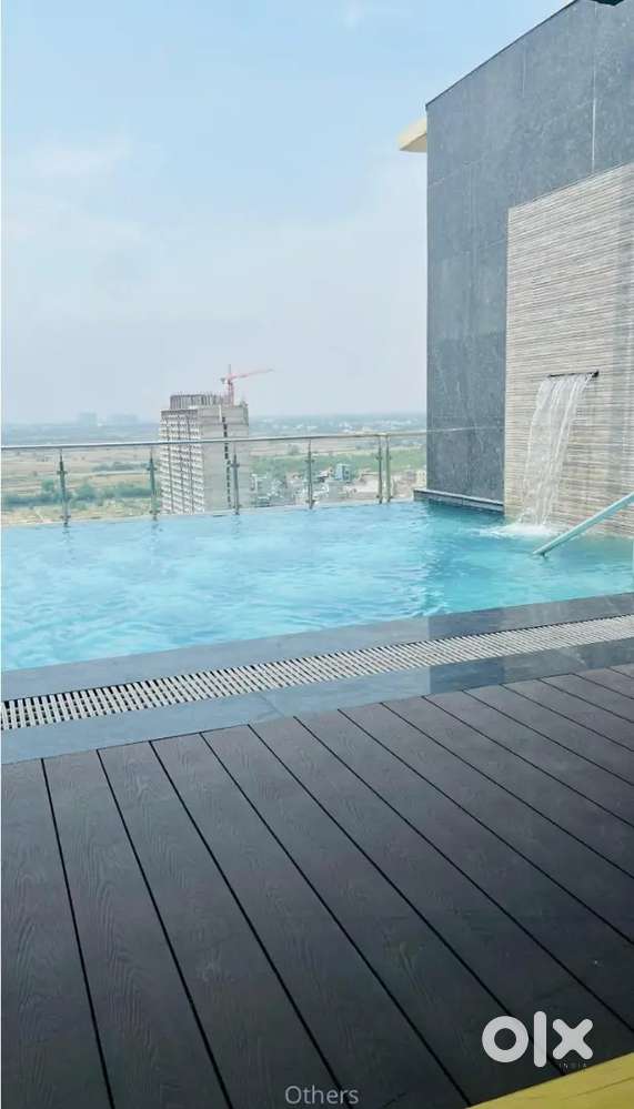 New project in Gaur yamuna city