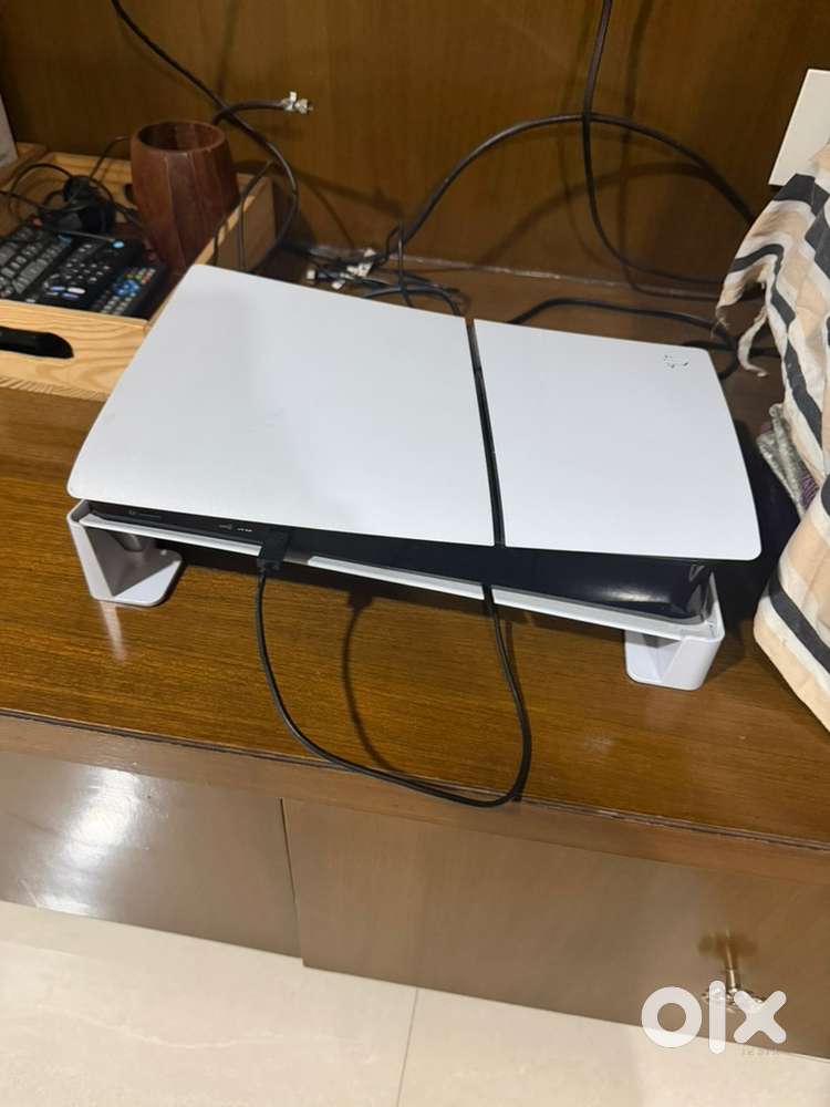 Playstation 5 Slim New Model With 2 Remotes
