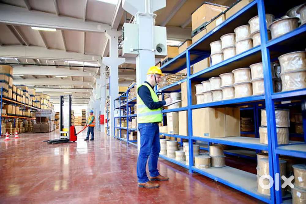 Warehouse associate
