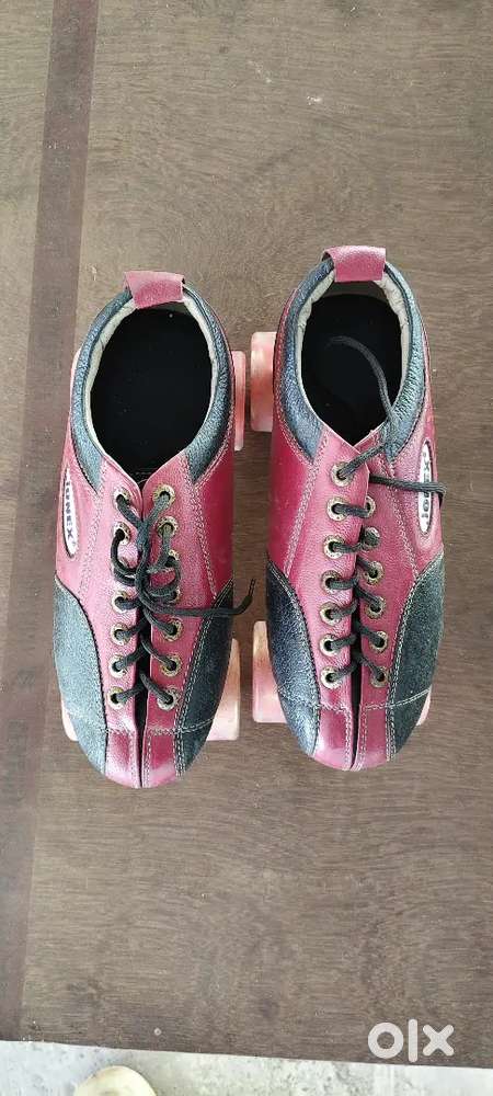 Jonex skating shoes
