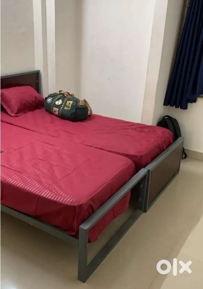 Manjunatha Luxury Men's PG and Boys Hostel
