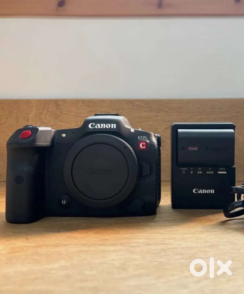 Canon EOS R5 C 45.0MP Mirrorless Camera Body Perfect condition