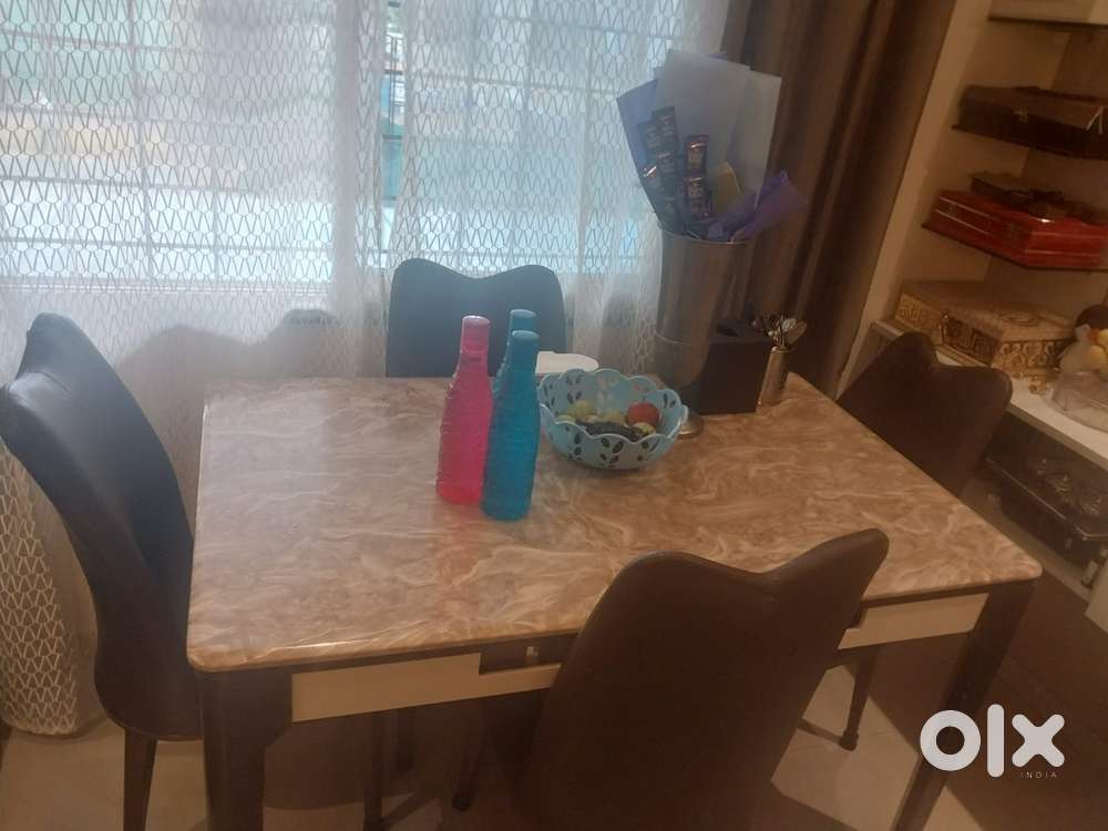 Marble dining table 4 chairs for urgent sell table