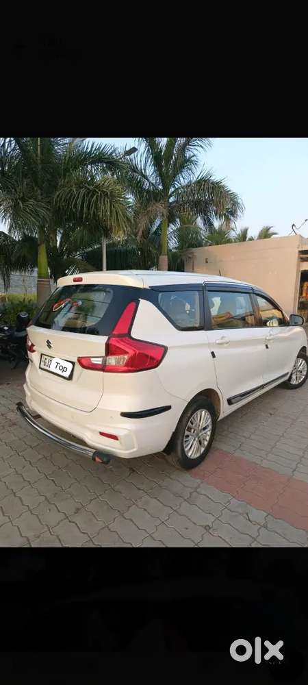 Maruti Suzuki Ertiga 2021 CNG & Hybrids 129580 Km Driven