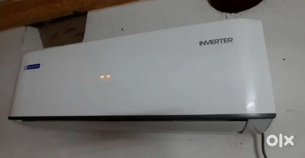 Blue star 0.8 ton 5 star AC 2023 manufacturing  5 mouth used