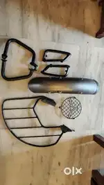 Brand New Triumph Scrambler 400X accessories- leg, saree guard, grill