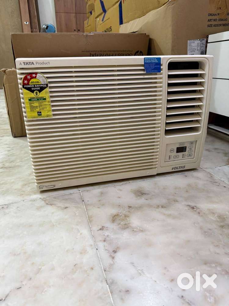Window AC - Voltas 1 Ton.