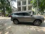 Fortuner Automatic single hand driven 1L KMS running 2017 Year