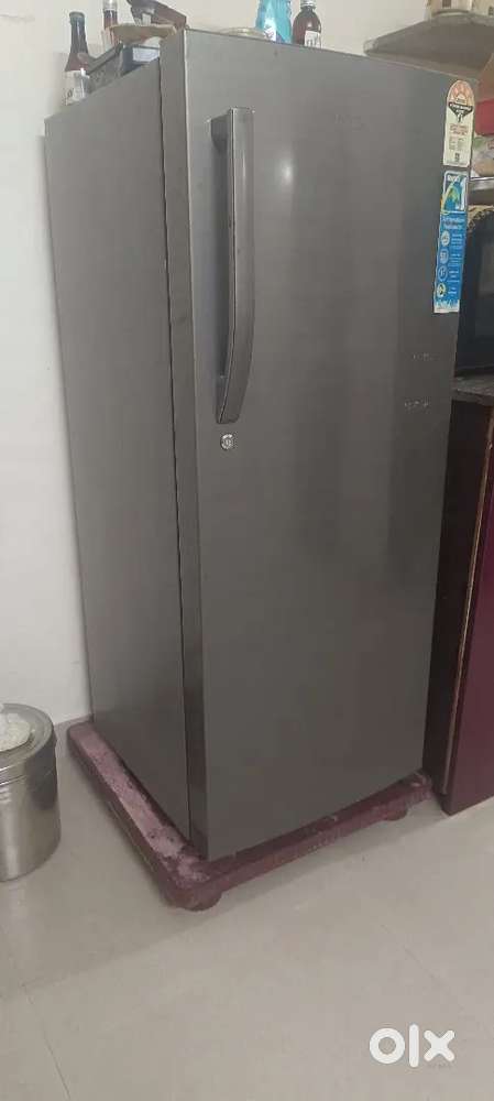 Fridge available for sell