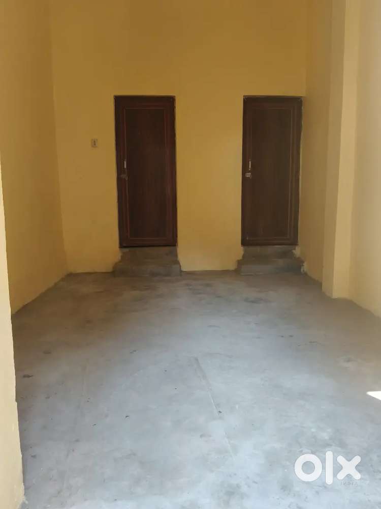 Single room for house for family and bachelor