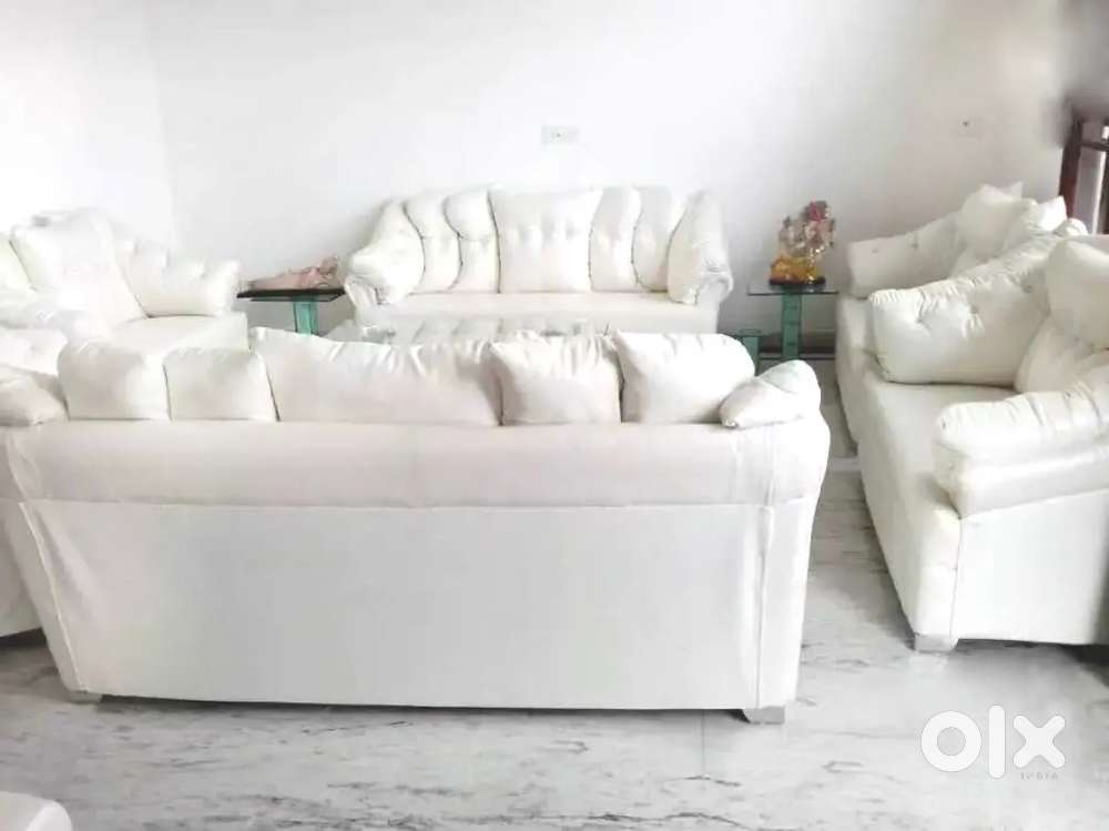 Maharaja leather sofa