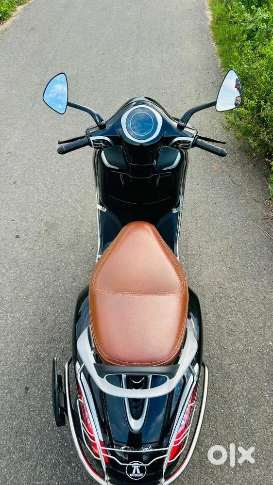 CHETAK URBAN ELECTRIC