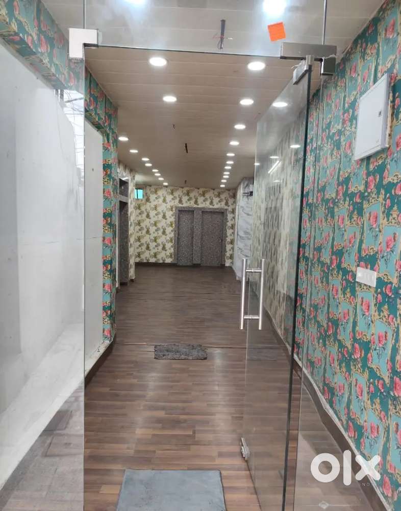 Ready to Space on rent for commercial purpose Main road