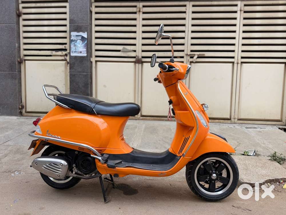Vespa SXL 125 2019 November model