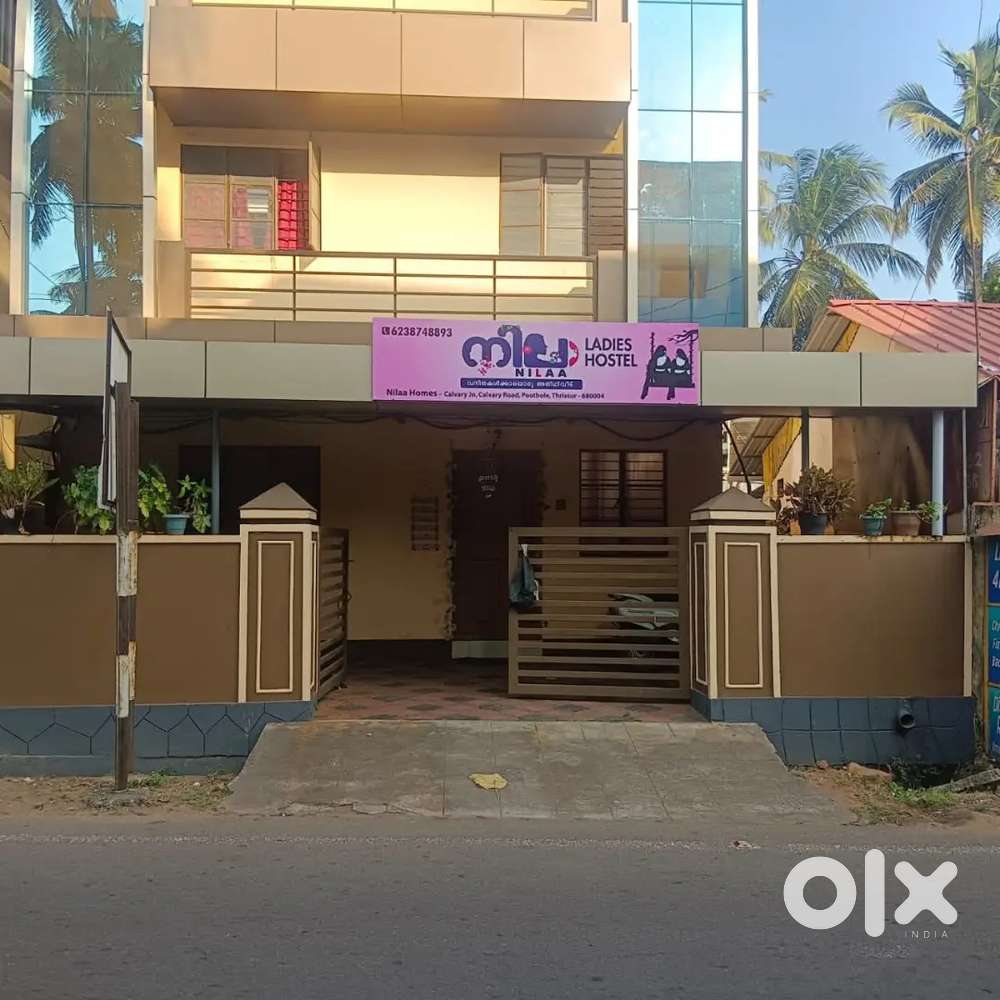 Near Thrissur railway station, poothole,West Fort