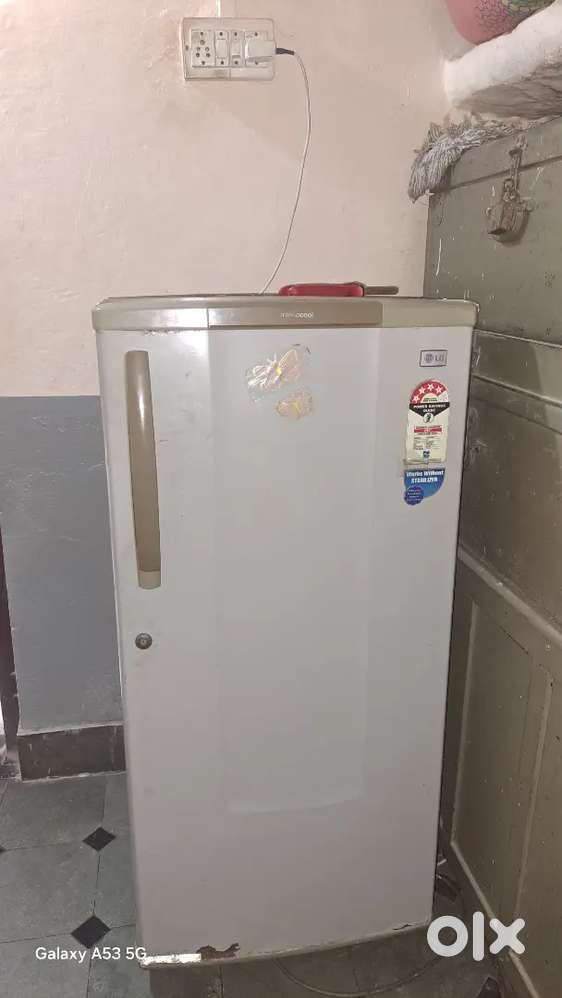 LG 4 star , 175 liter