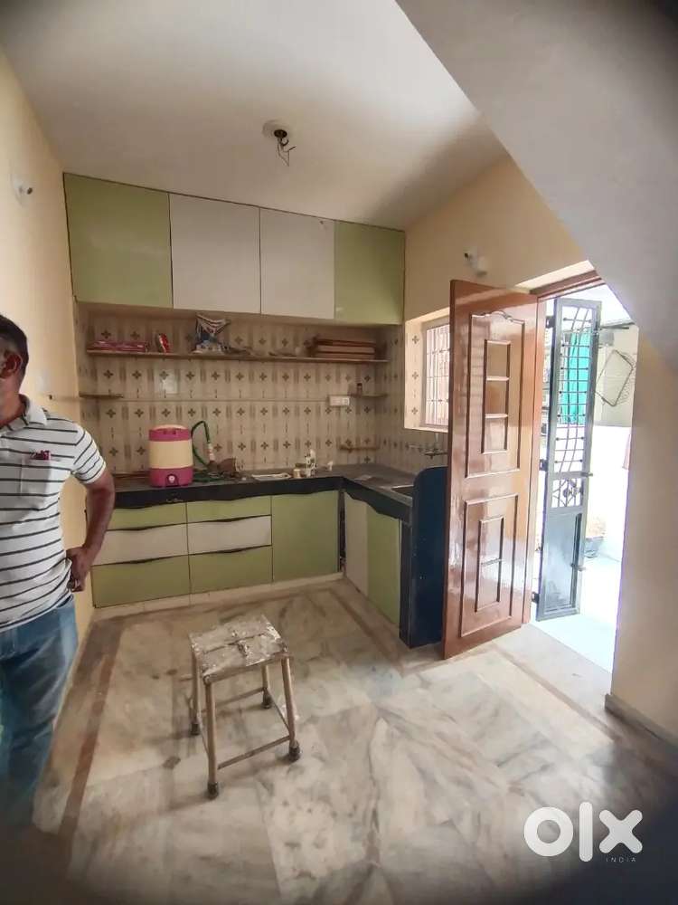 1 bhk separate  semi fur tenament Nean sussen circle for rent