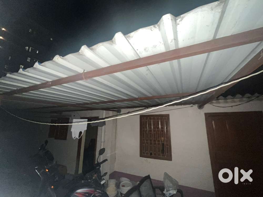 Warehouse darkstore space