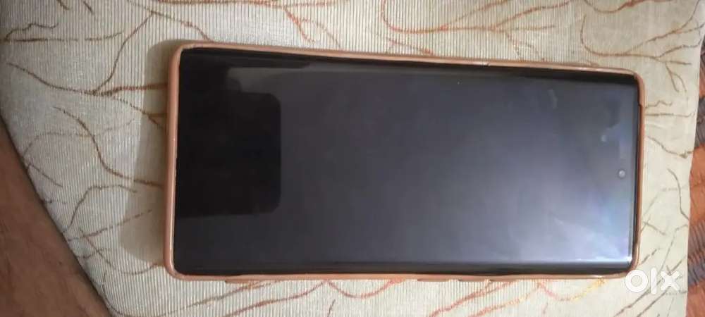 Vivo v 29 pro 8 gb ram 256 gb storege  2 year best condition no prblm