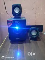 F and d speaker good condition