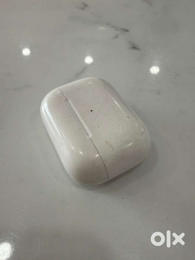 AIR PODS PRO 2 LIGHTNING