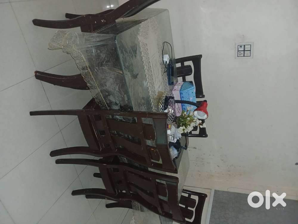 Dining table 6 chairs