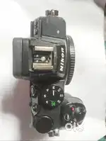 Nikon z5 mirror les camera in good condition