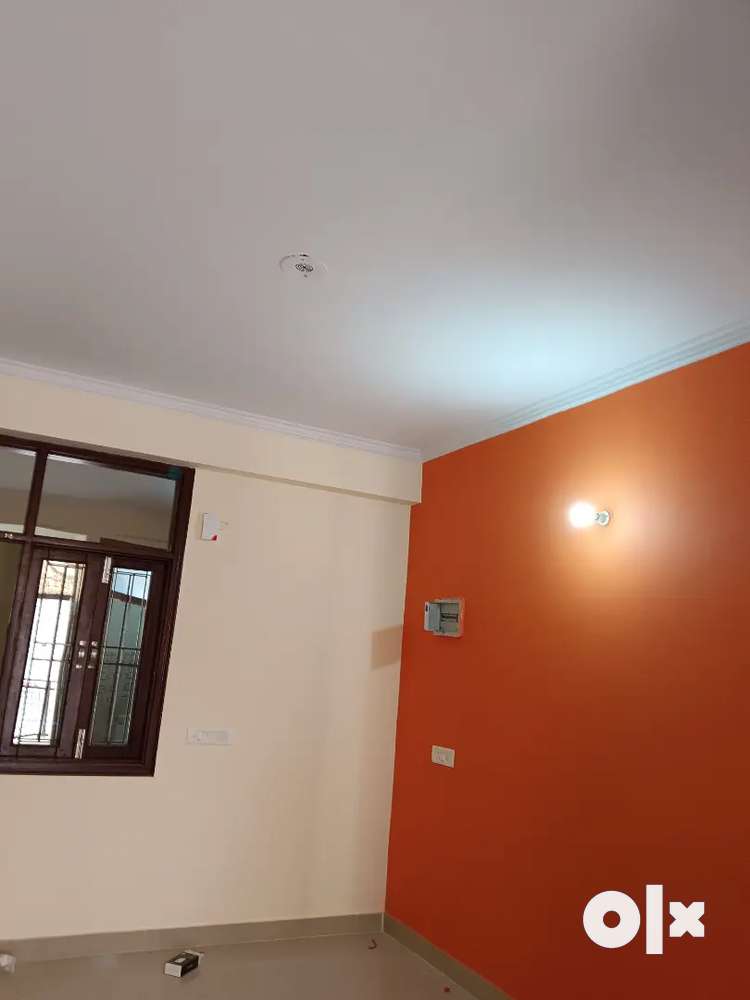 1rk studio fullyfurnished at 12000rs with Ac double bed near metero