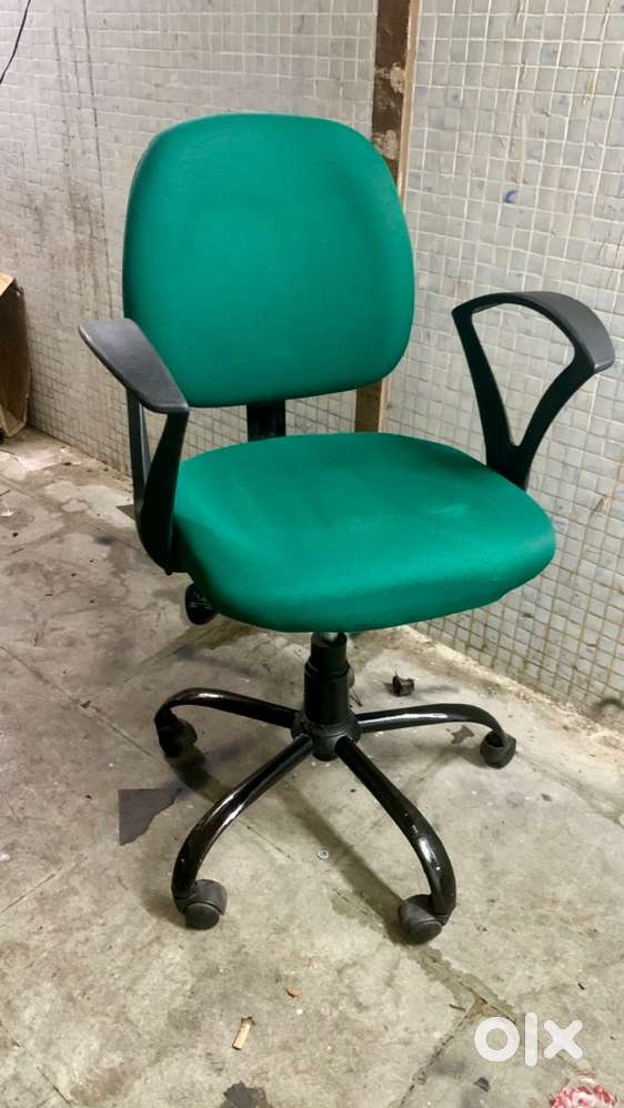 OFFICE CHAIRS with warranty 1yr price negotiable