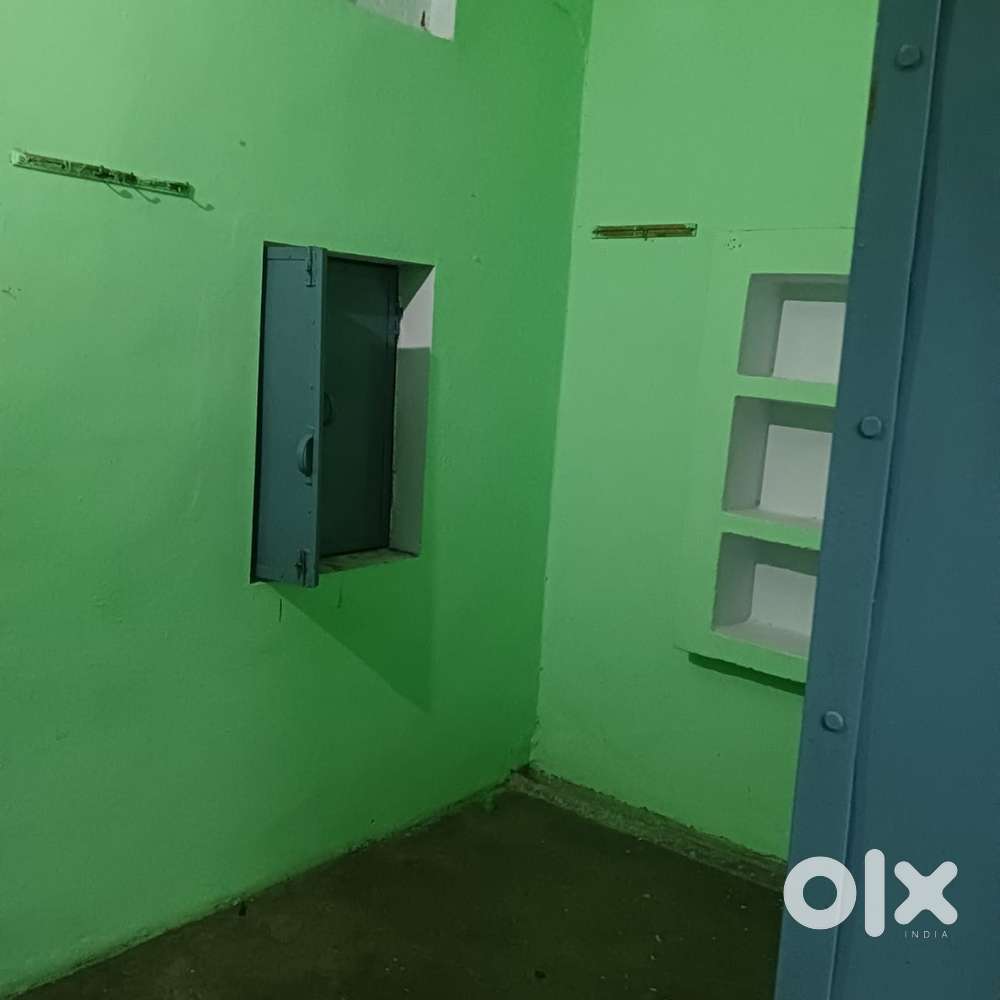 Rooms available for rent