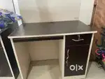 Computer table for office use