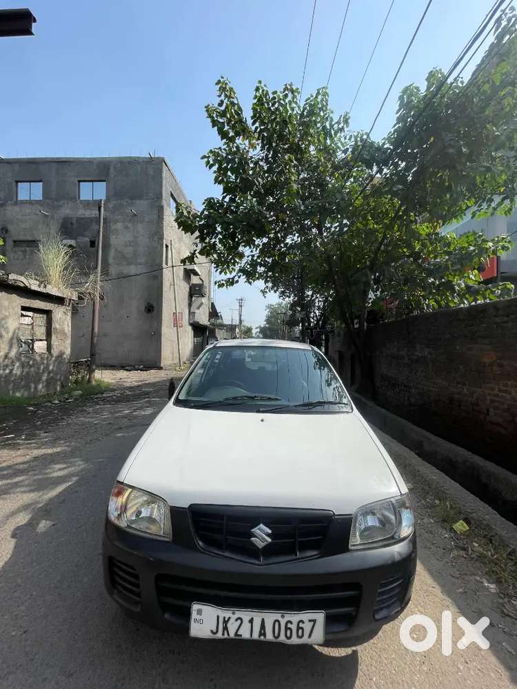 Alto white colour lxi never accidental