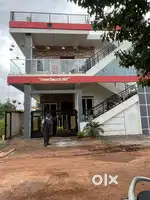 Luxurious  all sapllerty house