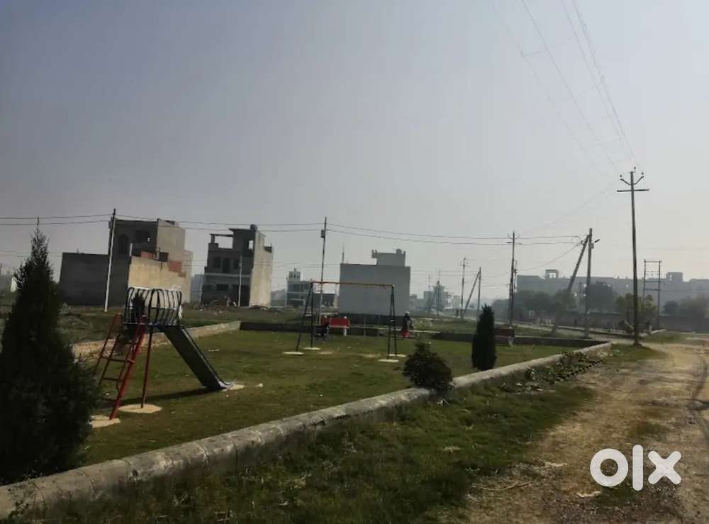 Plot Sale - 134 Gaj, 23 front, 2 Park Facing