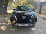 Toyota Fortuner 4X4 MT 2.8 Diesel, 2022, Diesel